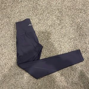 Alphalete Surface Elevation Legging